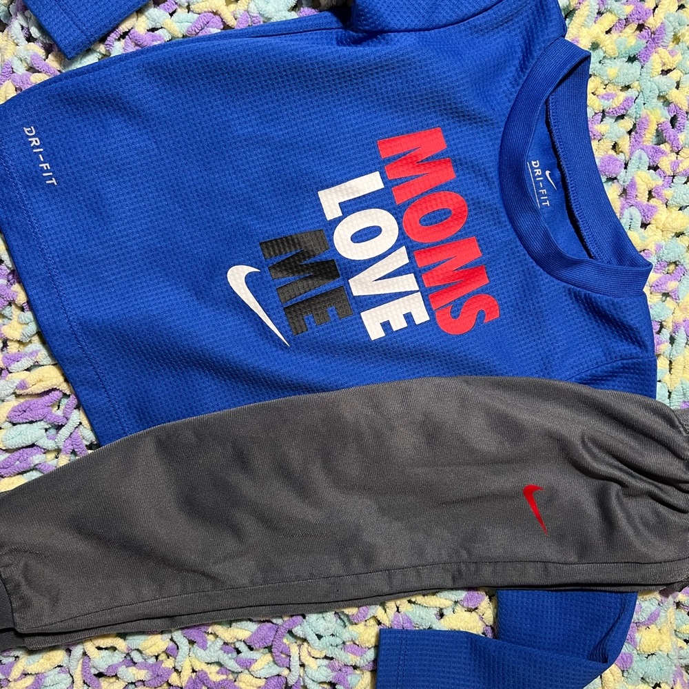 Nike set 24m